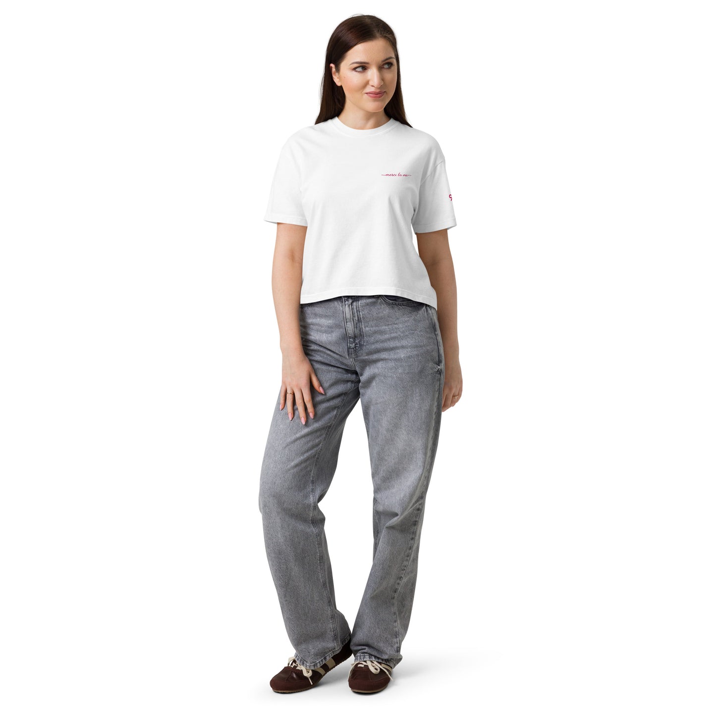T-Shirt Boxy "Merci la Vie" a Ricamo — Cotone Pesante