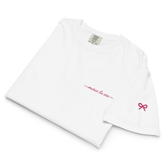 T-Shirt Boxy "Merci la Vie" a Ricamo — Cotone Pesante