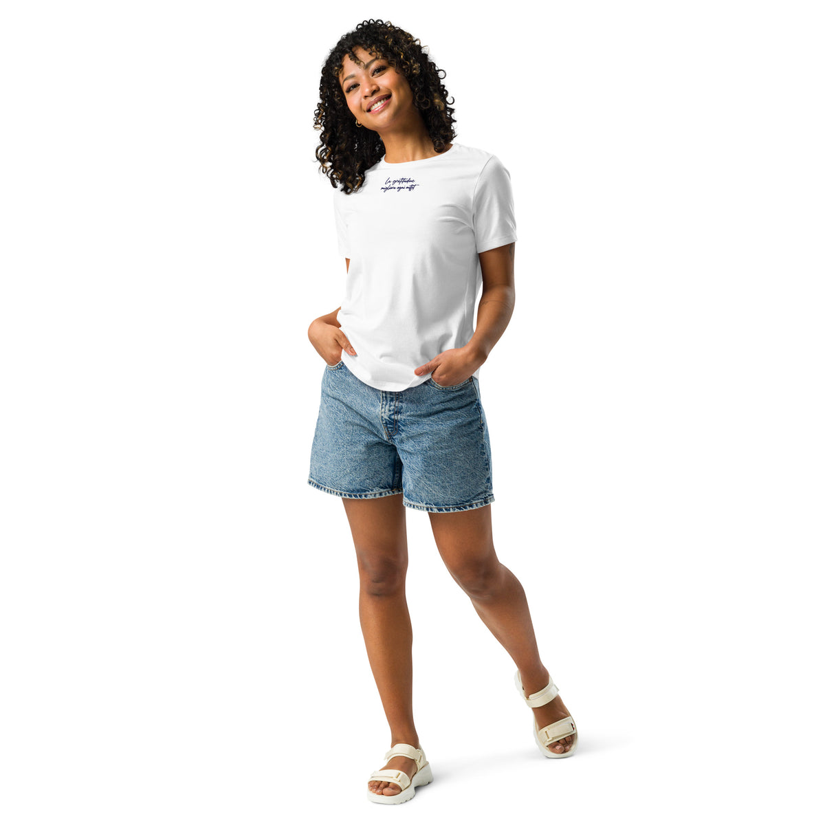 T-Shirt Relaxed Ricamata — La Gratitudine Migliora Ogni Outfit