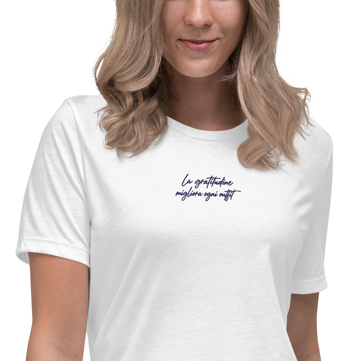 T-Shirt Relaxed Ricamata — La Gratitudine Migliora Ogni Outfit